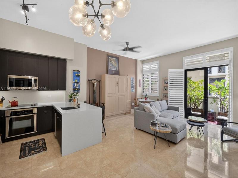 Ponce Tower Apt #616
