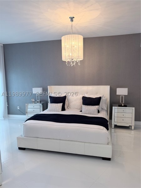 Condo for sale at Trump Tower Three 1803
