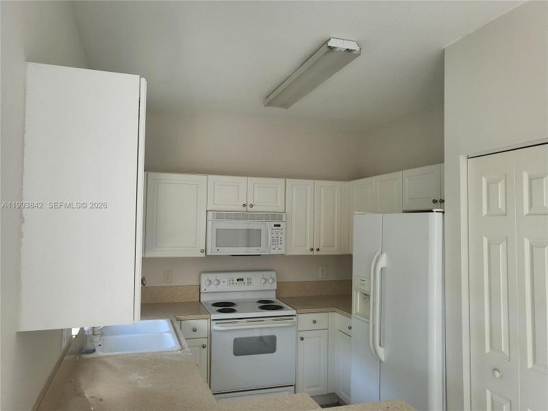 Property photo # 0