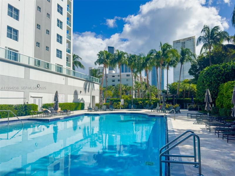 Alquiler de apartamento en Golden Bay Club