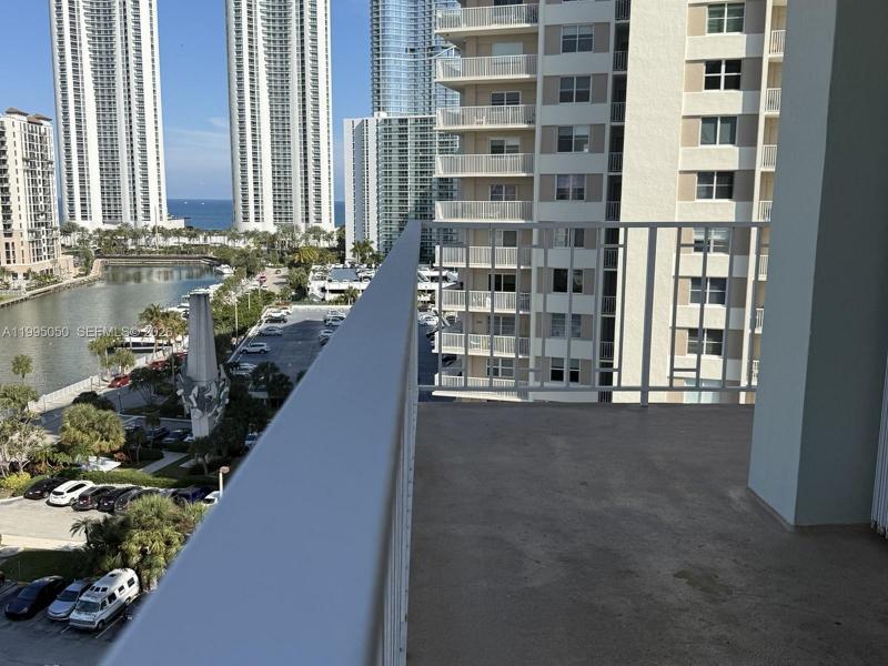 Property photo # 2
