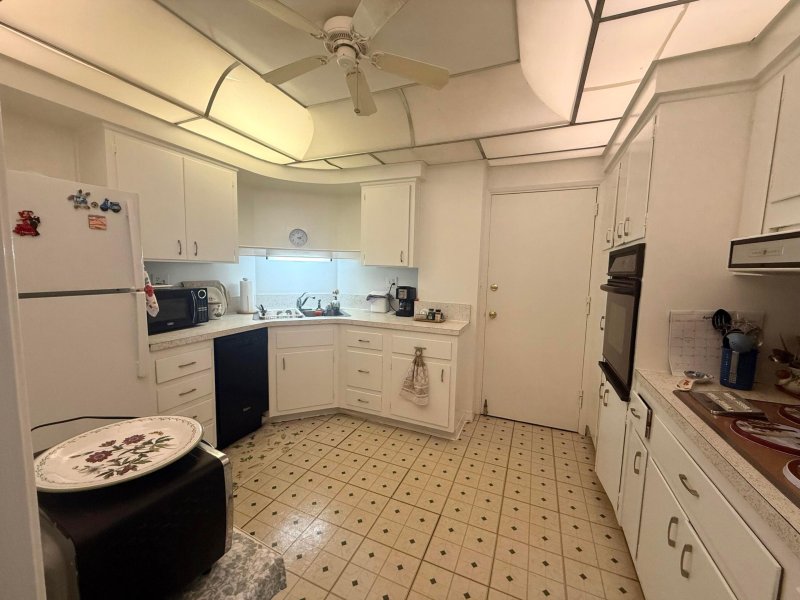Condo for sale at Coral Ridge Towers 1112