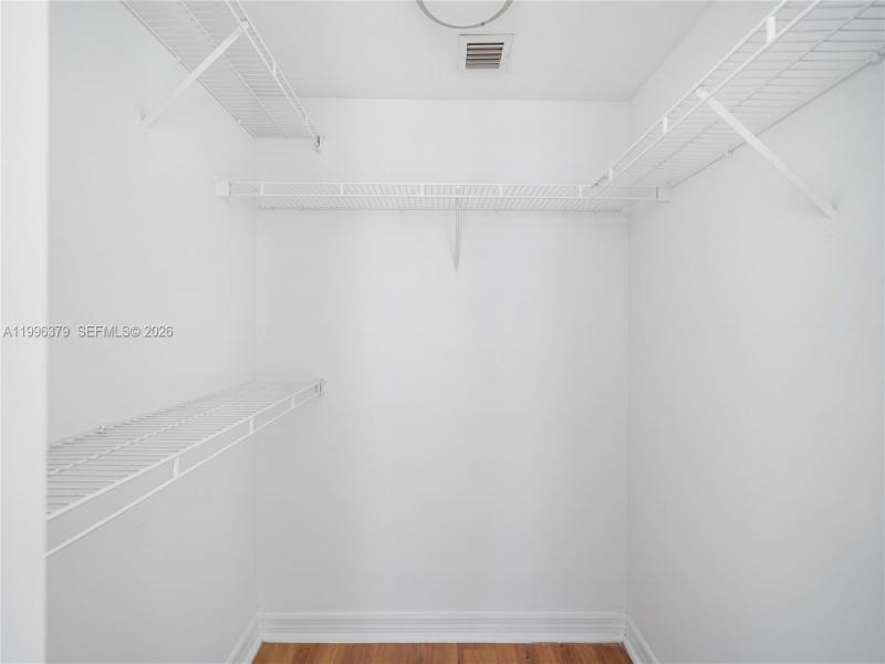 Alquiler de apartamento en Yacht Club at Brickell 211