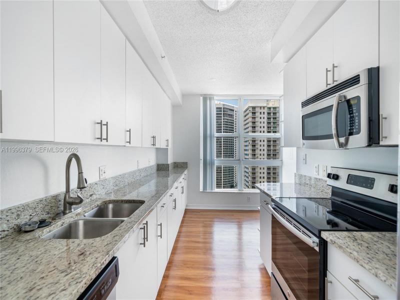Alquiler de apartamento en Yacht Club at Brickell 211