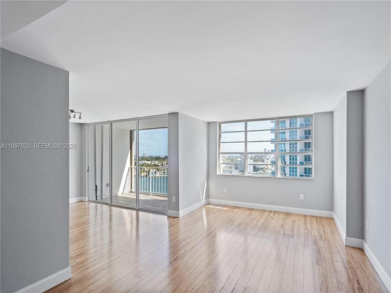 Comprar apartamento en Kennedy House 14K