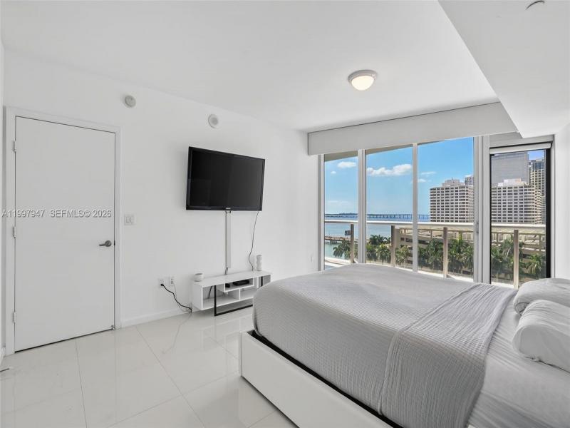 Property photo # 4