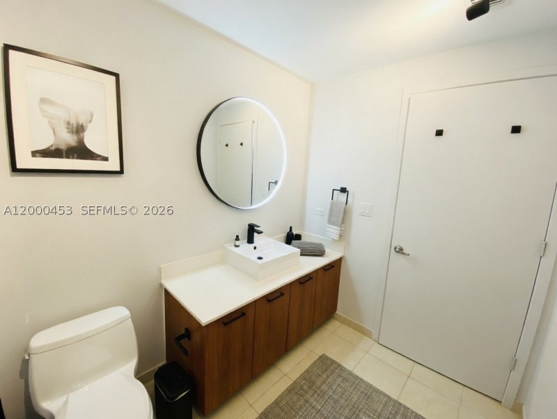 Apartment for rent at Midtown Miami 4 H1608