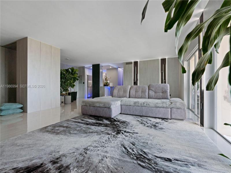 Comprar apartamento en Coastal Towers 822-23