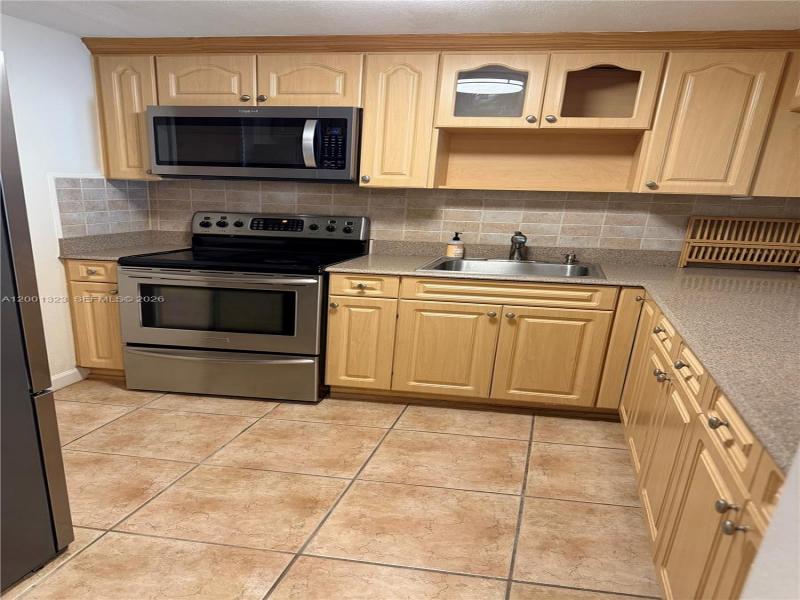 Property photo # 4