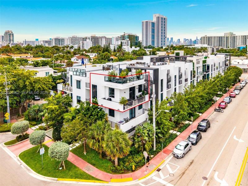Ten30 Apt #321