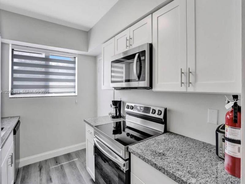 Property photo # 8