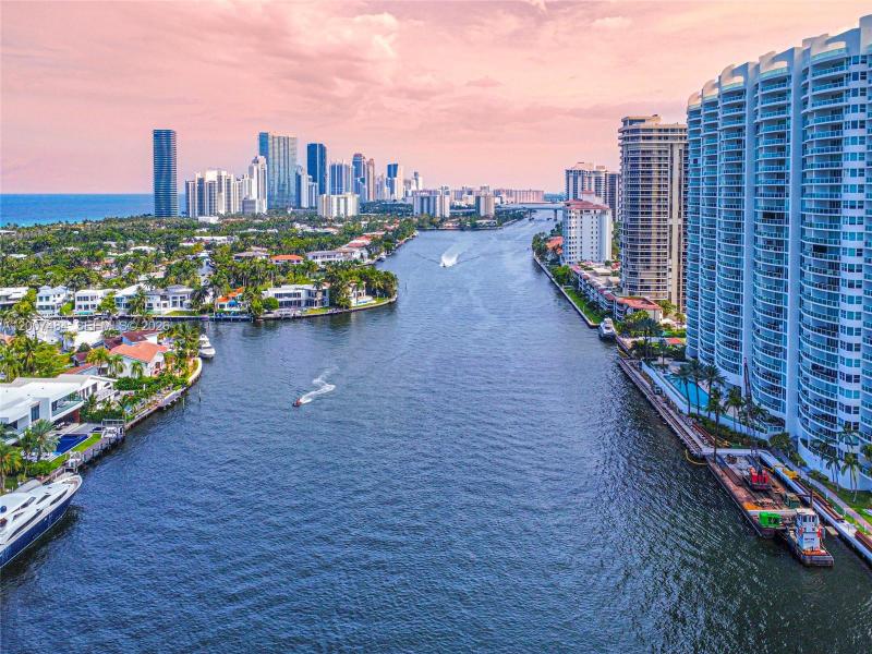 Comprar apartamento en Waterview 931