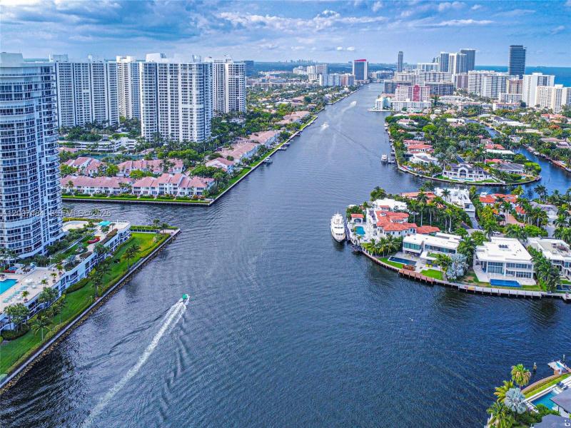 Comprar apartamento en Waterview 931