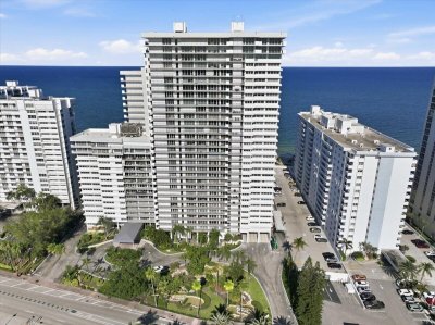 Plaza South Apt #9h