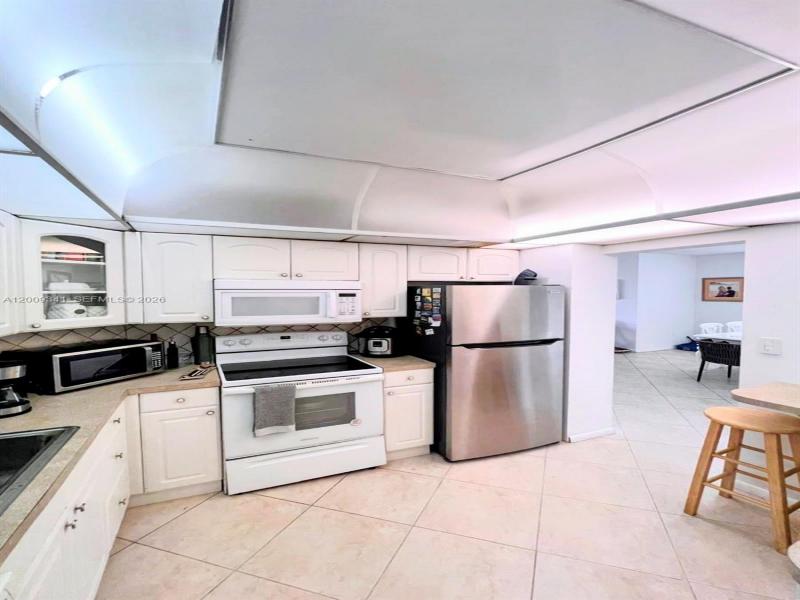 Property photo # 2