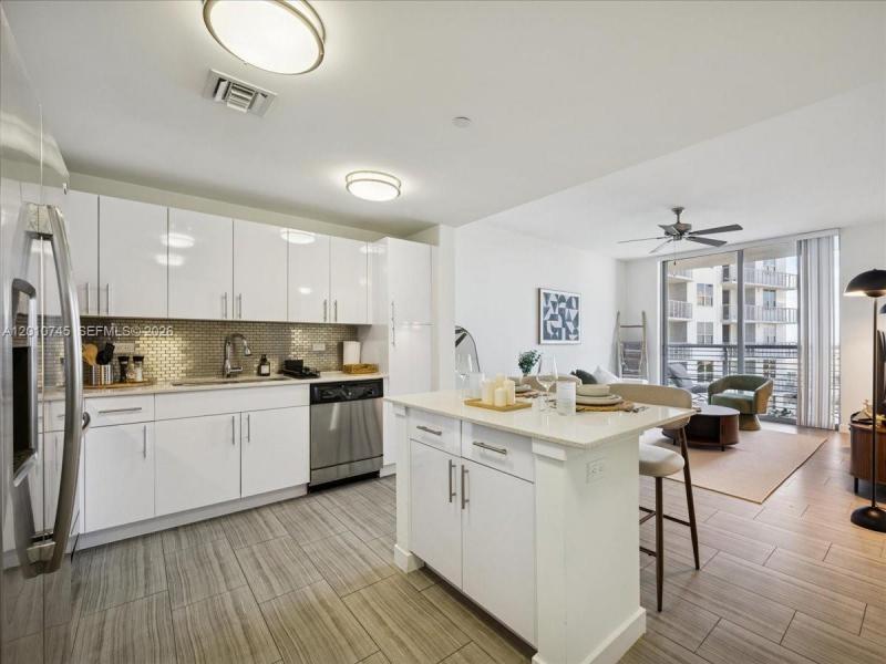 Property photo # 8