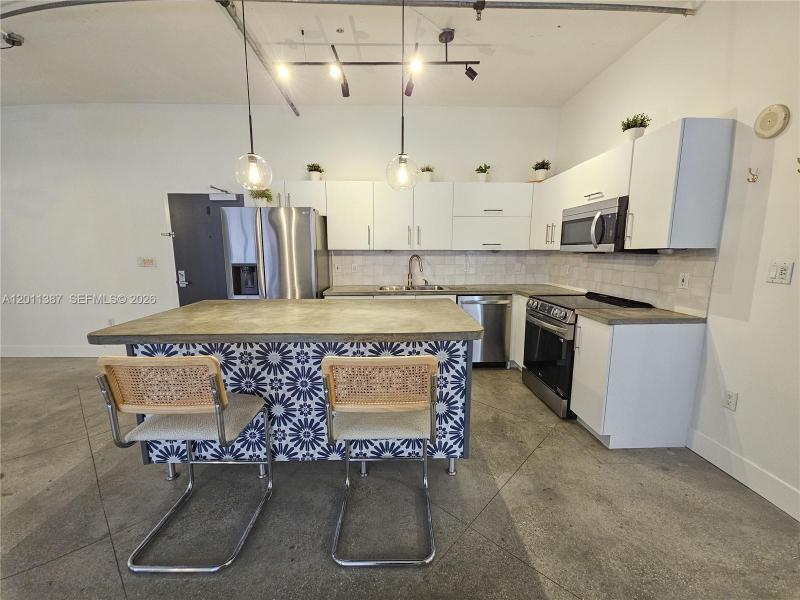 Property photo # 3