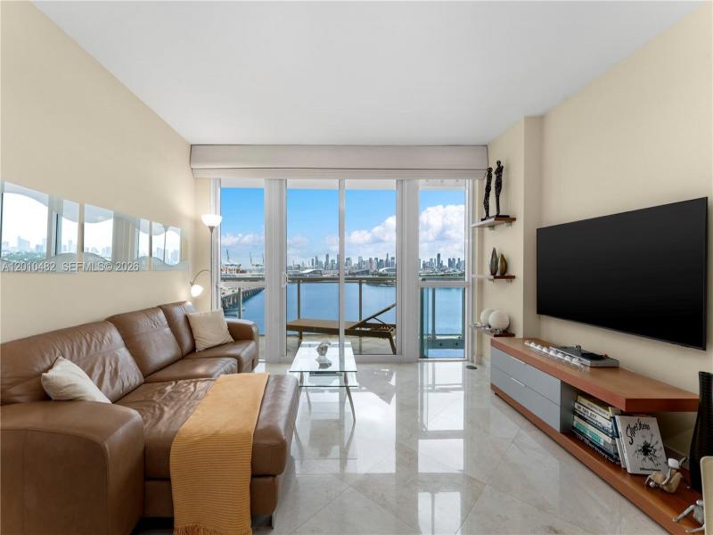 Property photo # 6