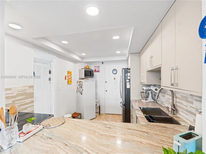 Property photo # 4
