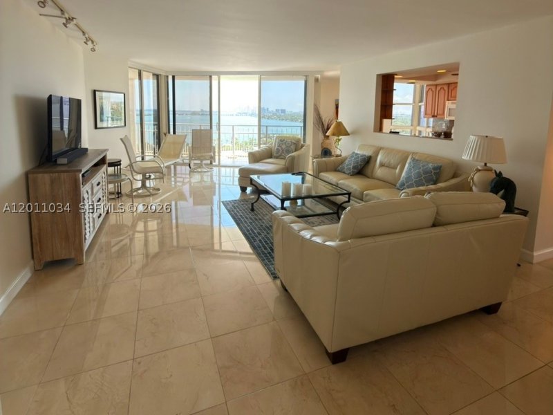 Apartment for rent at Towers of Quayside 4 1912