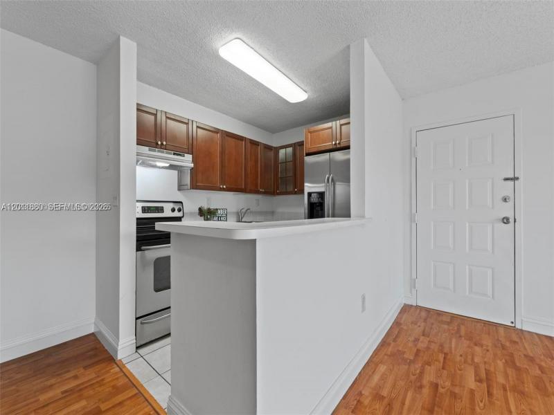 Property photo # 6