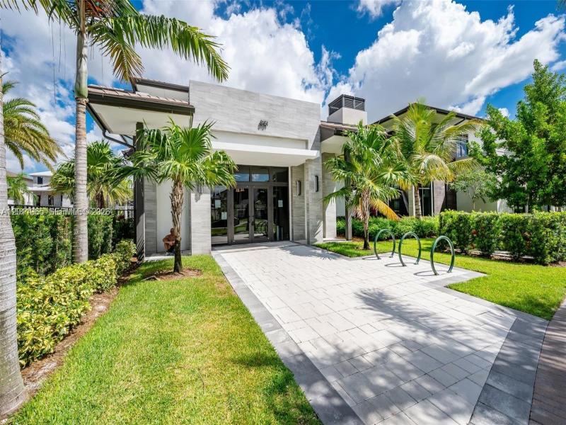 Property photo # 8