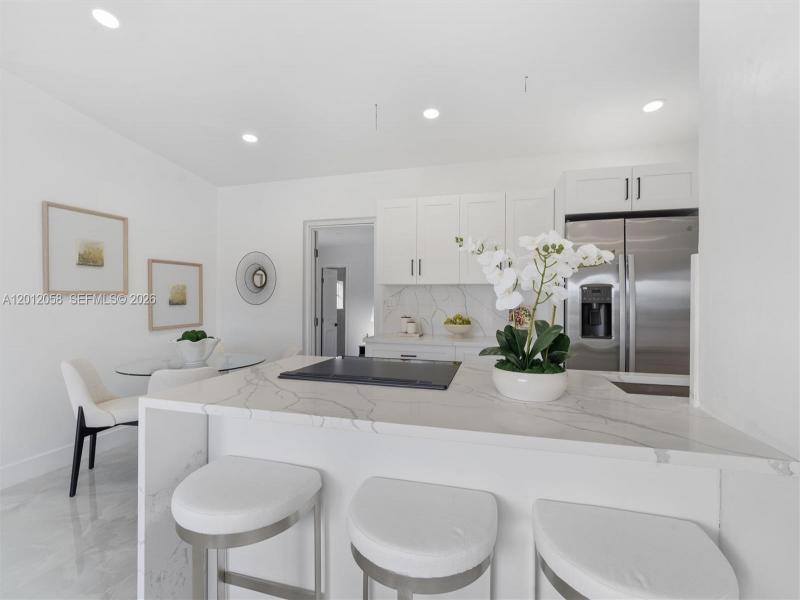 Property photo # 4