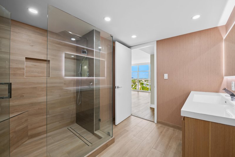 Condo for sale at Towers of Oceanview South 1029