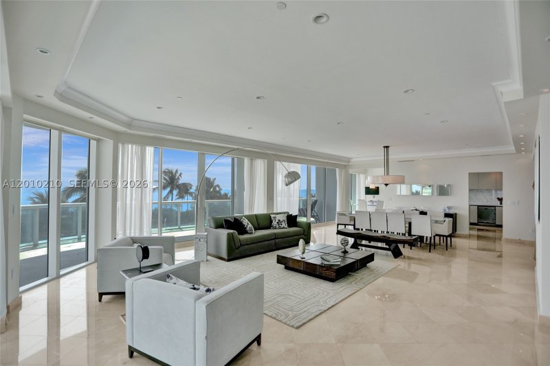 Apartment for rent at The Palace 4E