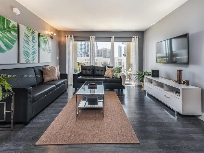 Comprar apartamento en Marbella Tower 604
