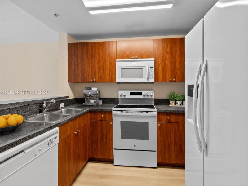 Property photo # 2
