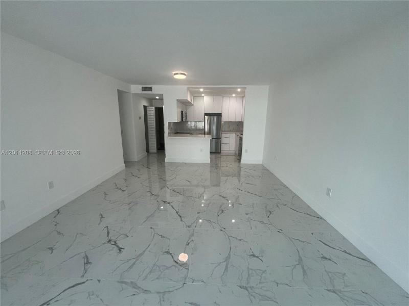 Condo for sale at Alexander Towers 210