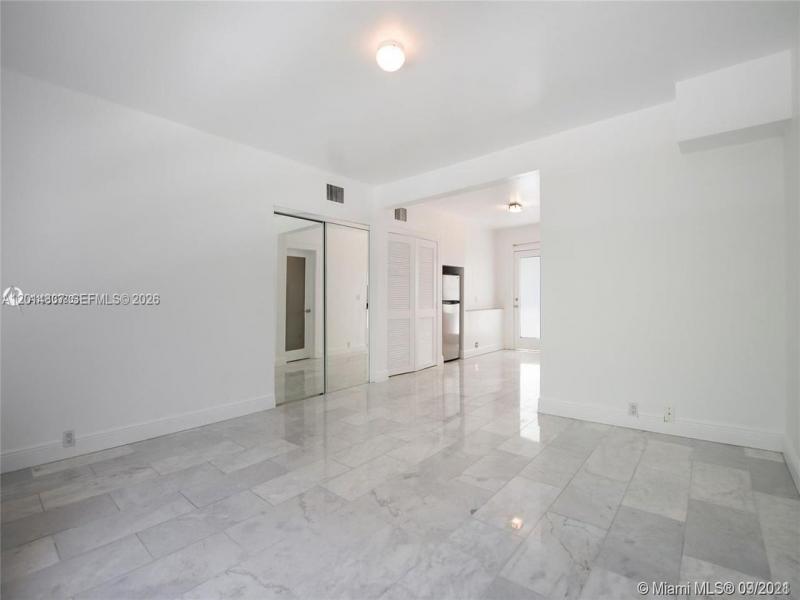 Comprar apartamento en Jefferson Condo