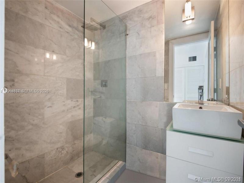 Comprar apartamento en Jefferson Condo