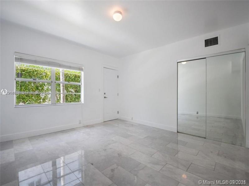 Comprar apartamento en Jefferson Condo