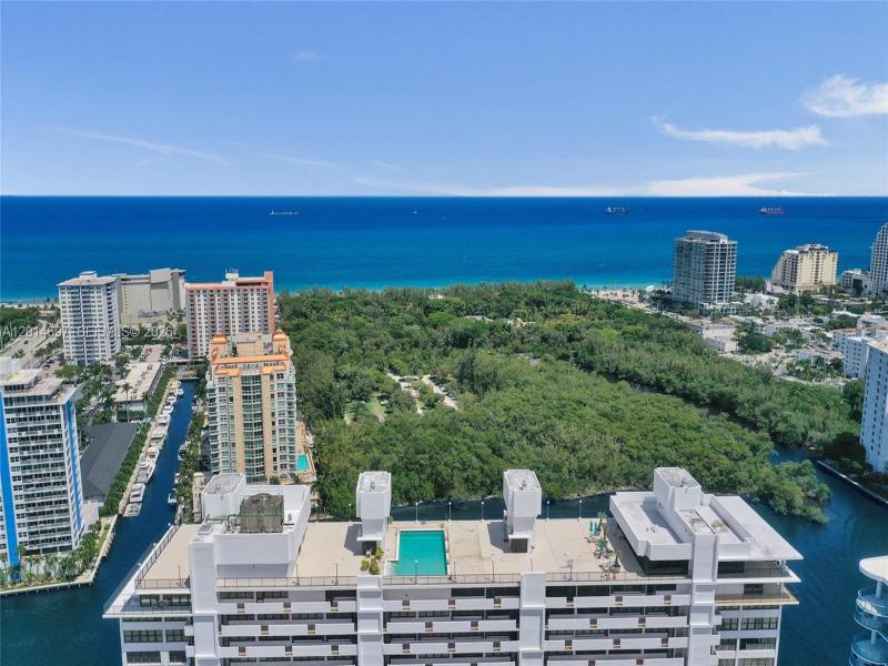 Condo for sale at The Corinthian 4F