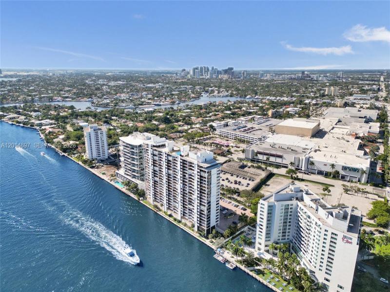 Condo for sale at The Corinthian 4F