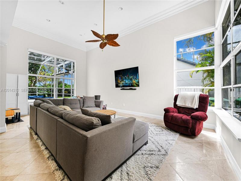 Property photo # 6