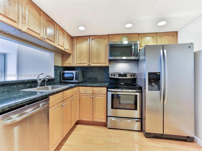 Property photo # 4