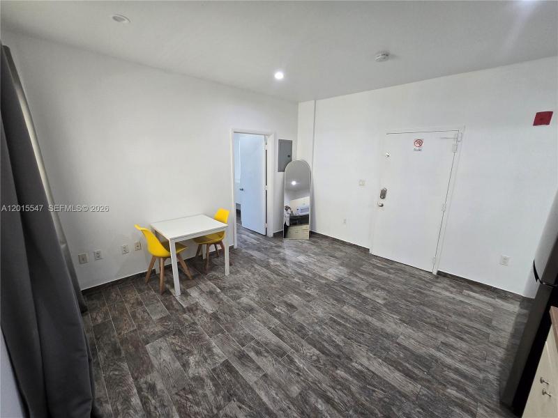 Property photo # 9