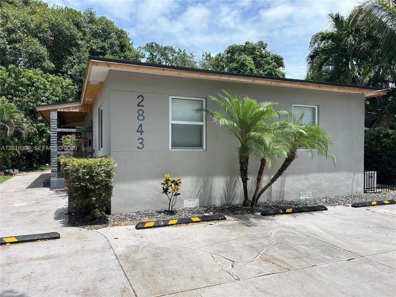 Property photo # 0