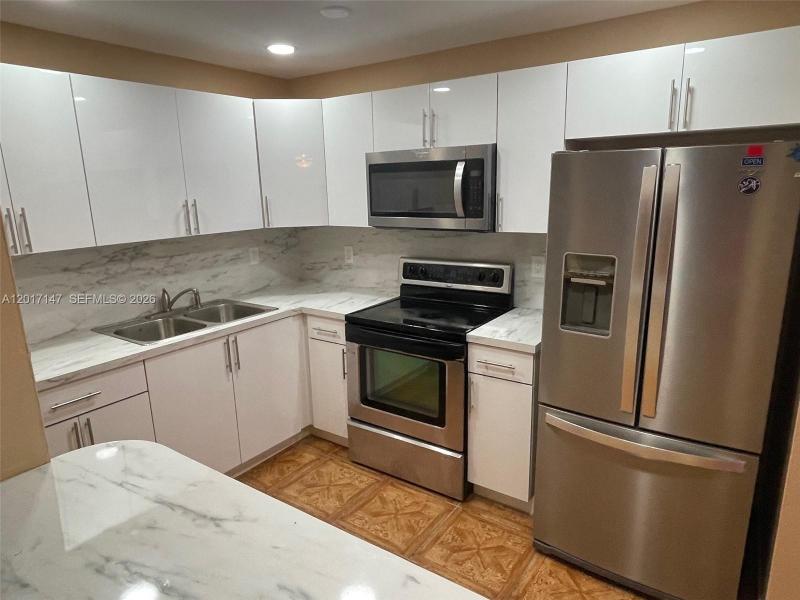 Property photo # 4