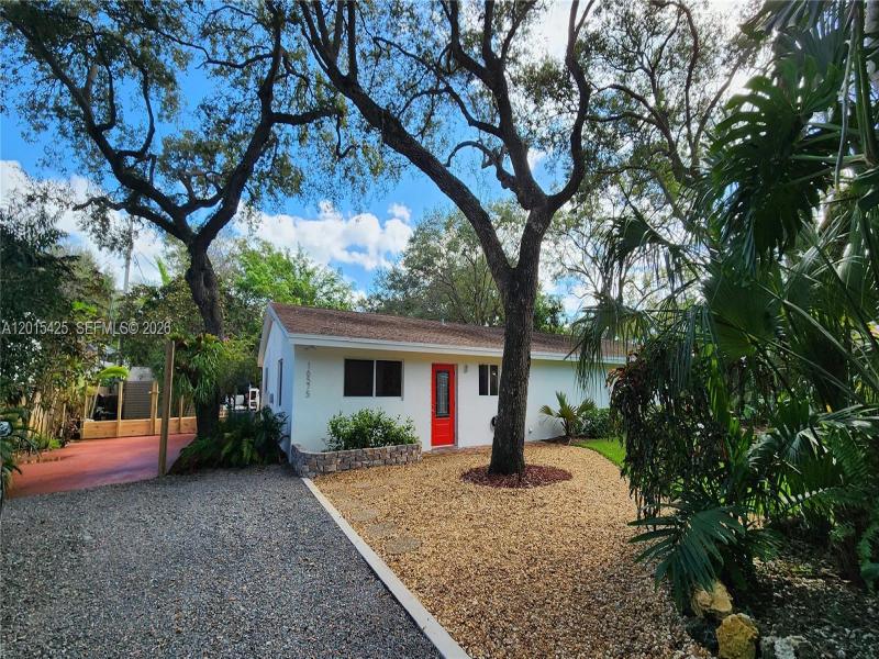 Property photo # 0