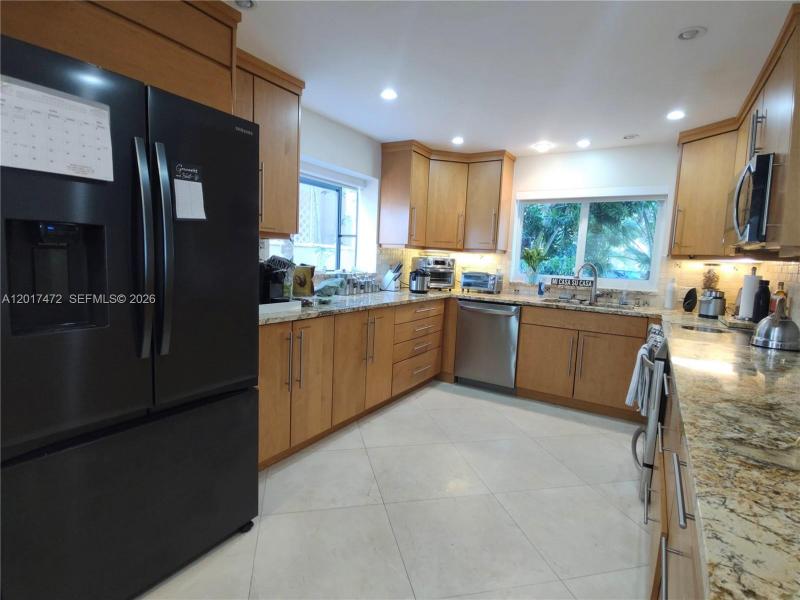 Property photo # 8