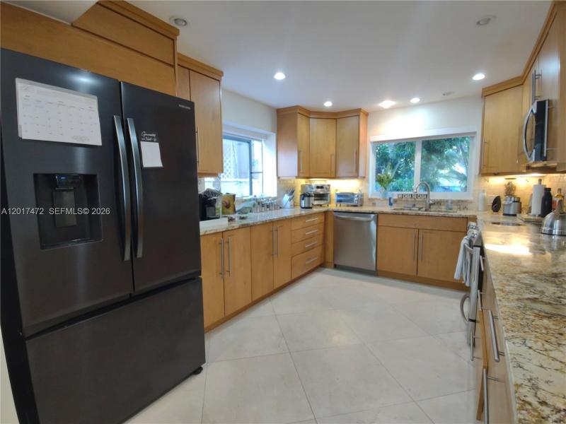 Property photo # 7