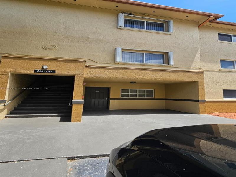 Property photo # 0