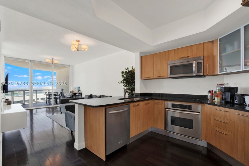 Comprar apartamento en Platinum Condo 1102