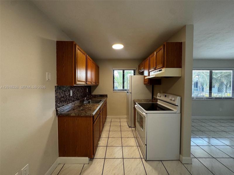 Property photo # 7