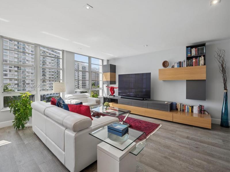 Comprar apartamento en Fifty Six Sixty 6C