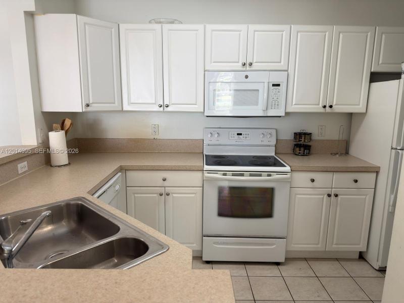 Property photo # 6